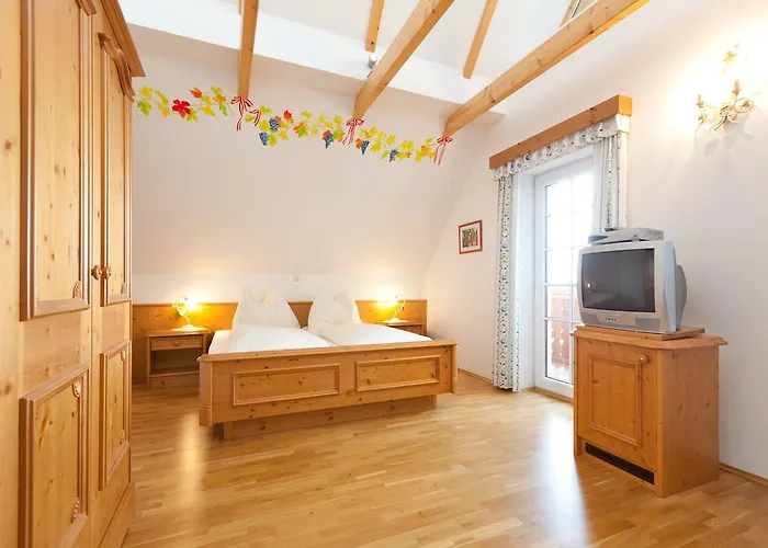 Weingut Seiner Vlg. Kraxner * Greisdorf